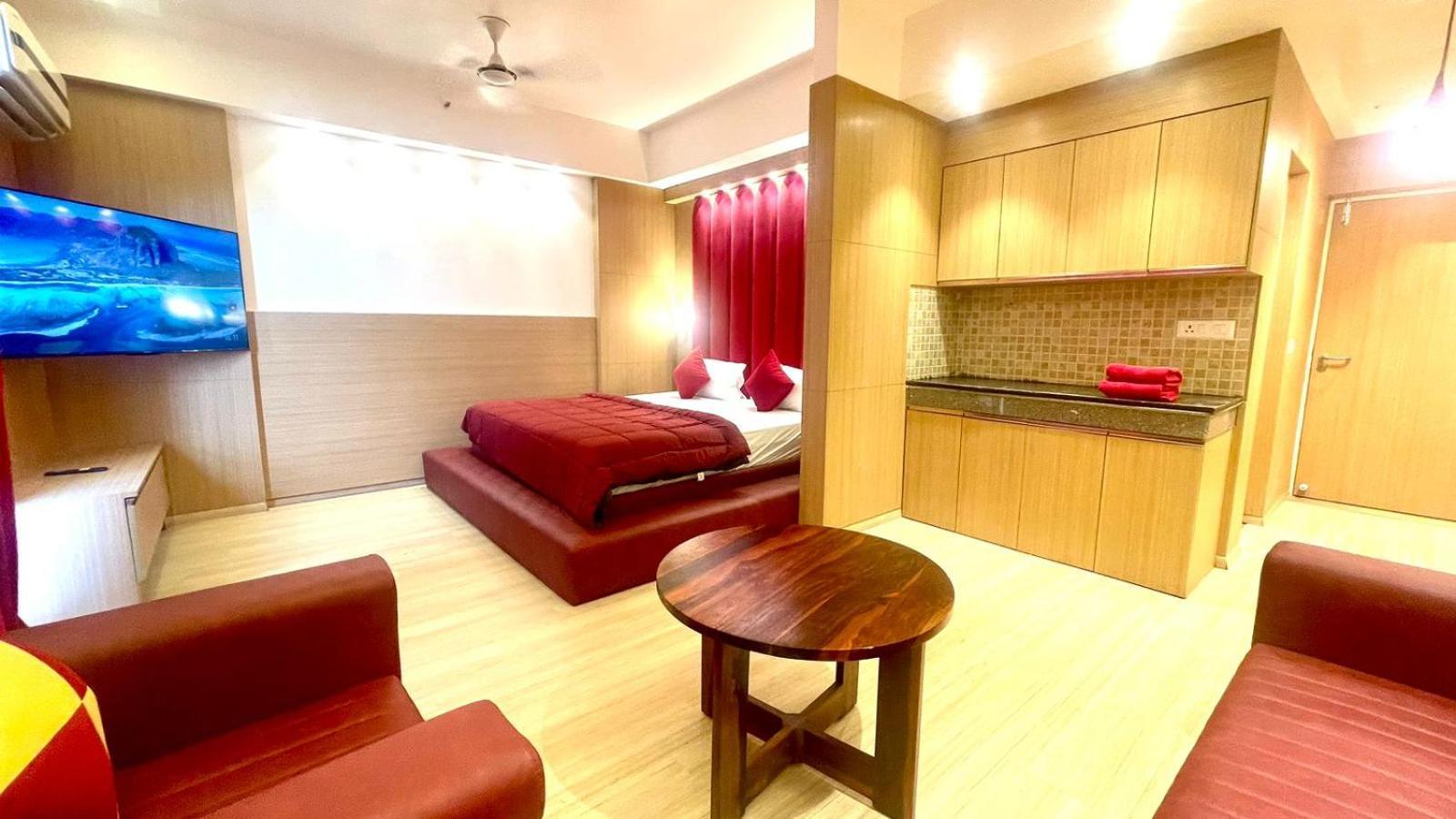 Aparthotel The Pearl - Couple Friendly Lucknow