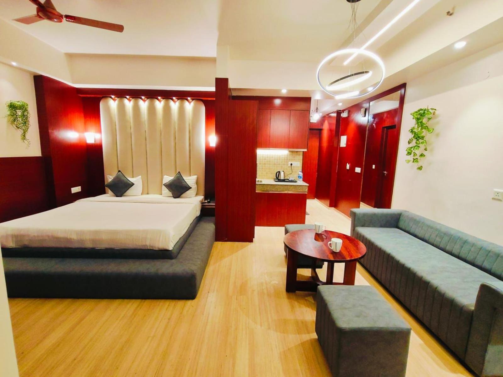 Aparthotel The Pearl - Couple Friendly Lucknow