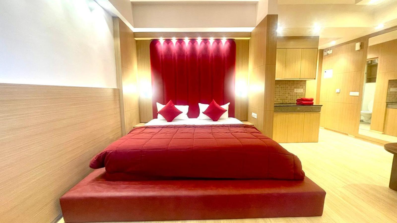 The Pearl - Couple Friendly Aparthotel *